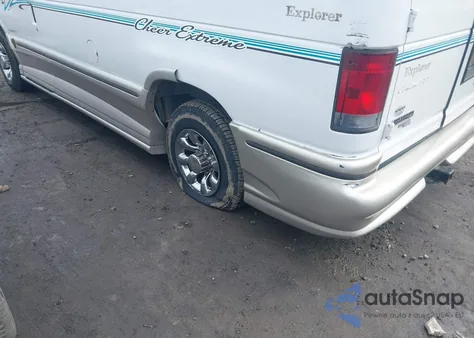 2011 Ford E-150 Recreational z USA, uszkodzony, nr VIN 1FDNE1EL1BDA00659